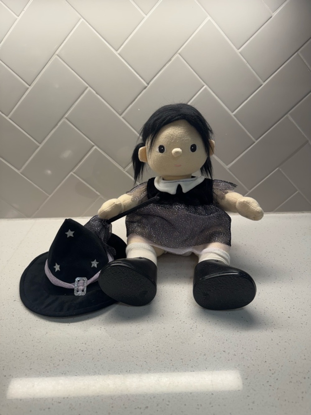 Olli Ella LIMITED EDITION DREAM DINKUM wendy witch - Picture 3 of 7